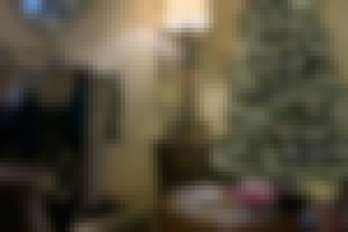 L Inline Christie Library Christmas