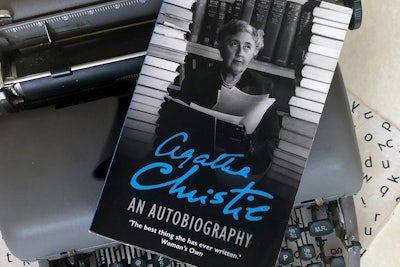 Mobile Banner On Writing