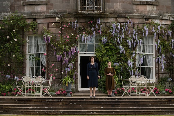 Set in A Grand House : A Puzzle